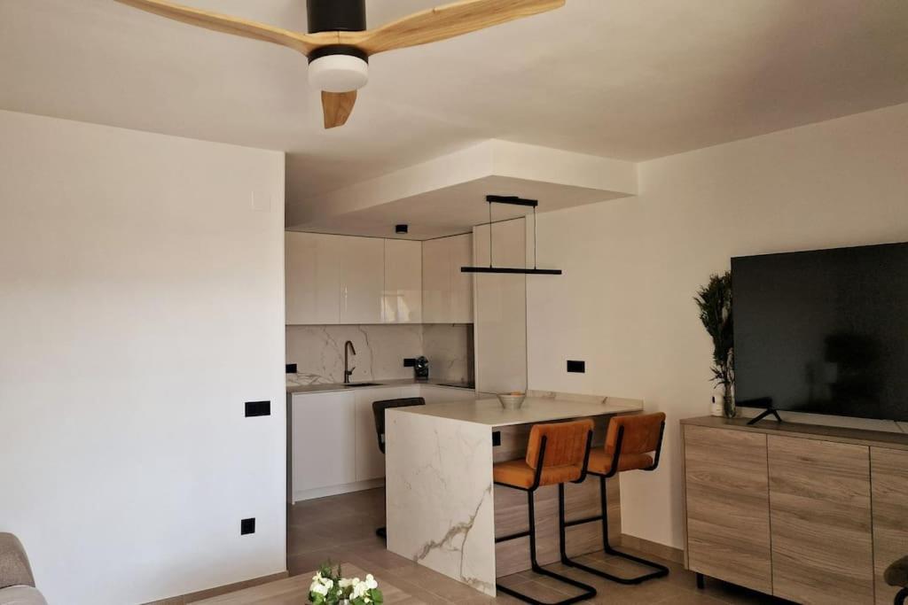 Calasol - Moderno Apartamento En Cala De Finestrat Бенідорм Екстер'єр фото